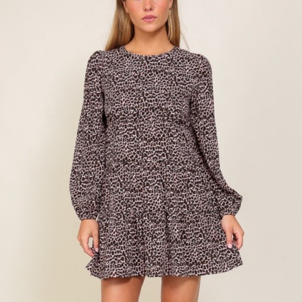 NWT Lumiere Leopard Animal Print Dress